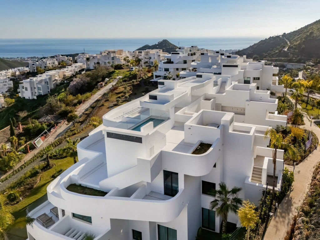 Penthouse Ojén Málaga - image 21