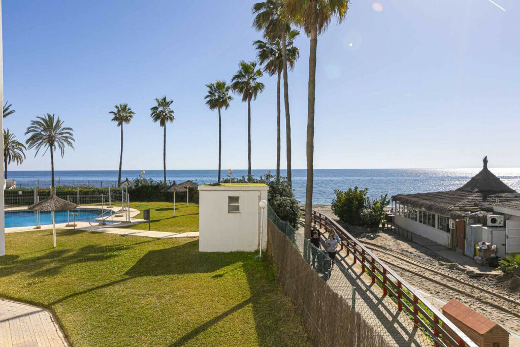 Ground Floor Apartment Calahonda Málaga - image 20