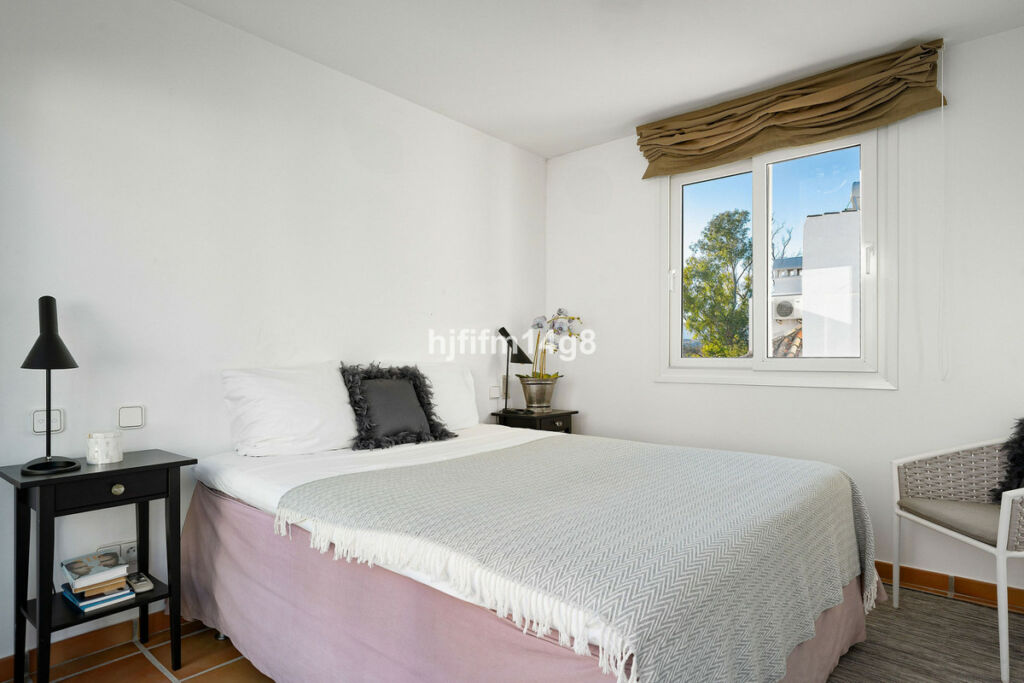 Penthouse Duplex Nueva Andalucía Málaga - image 21