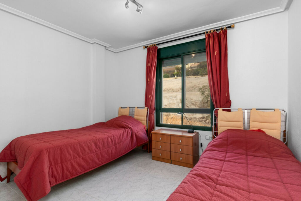 Penthouse Campoamor Alicante - image 21