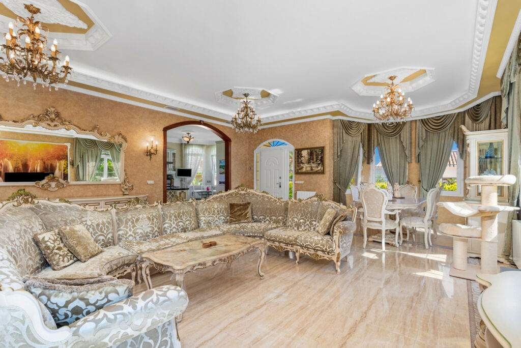 Detached Villa Playa Flamenca Alicante - image 21