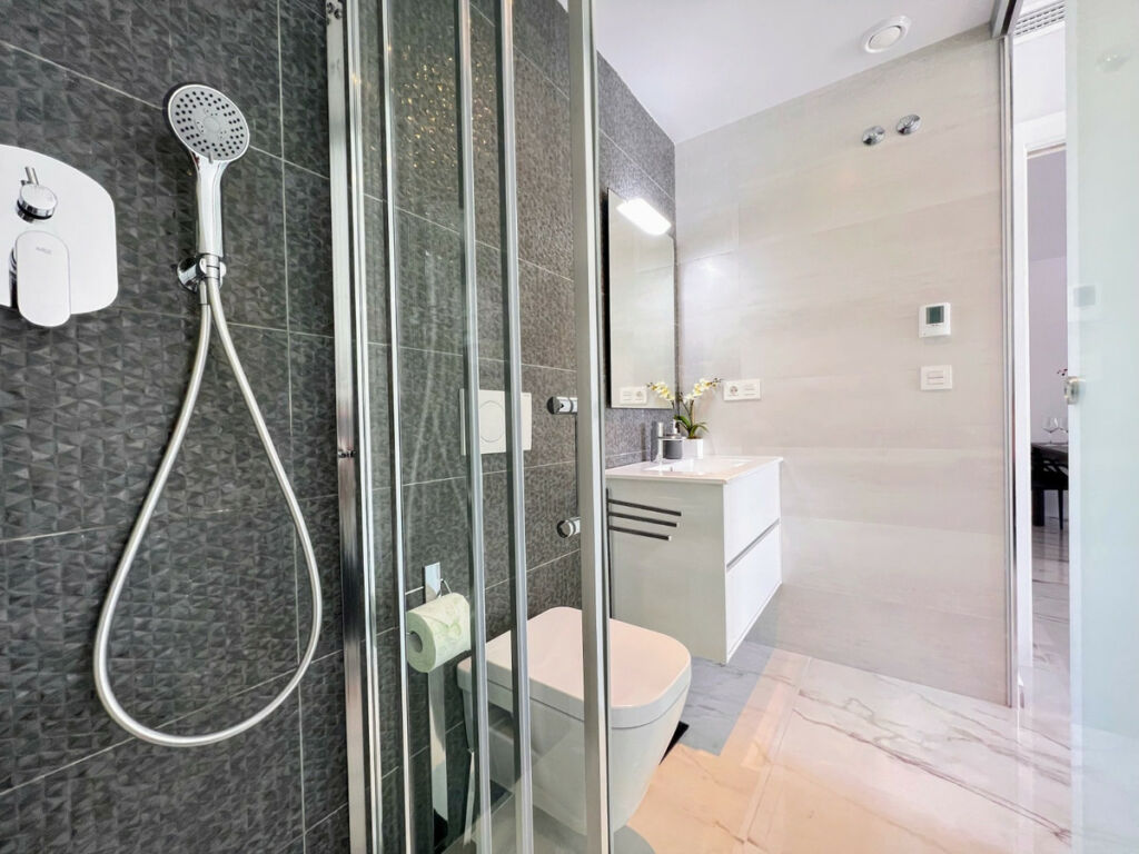 Ground Floor Apartment Los Altos Alicante - image 21