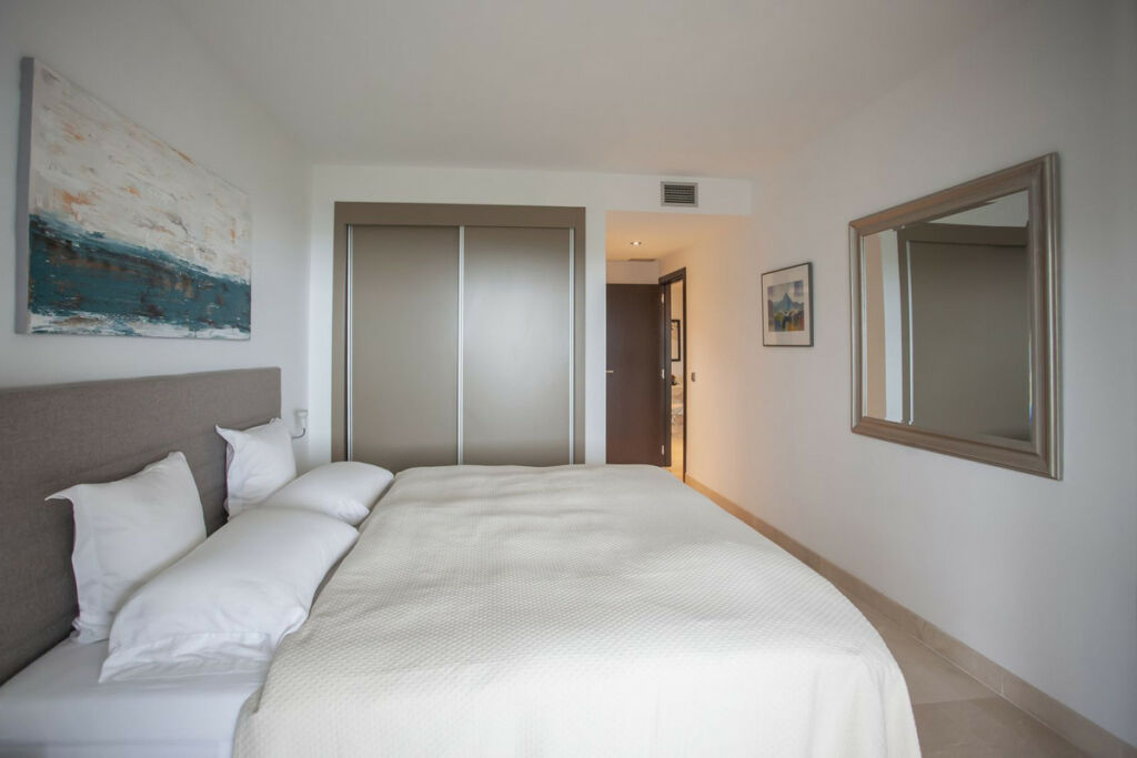Ground Floor Apartment La Mairena Málaga - image 13