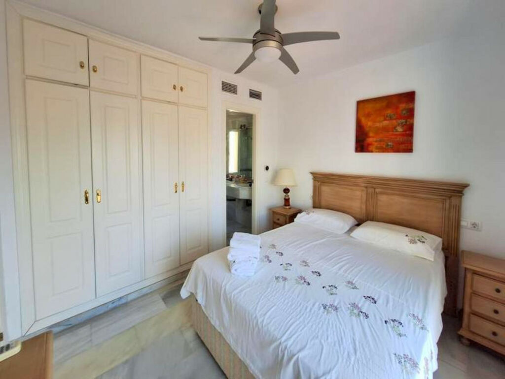 Penthouse Duplex Casares Málaga - image 22