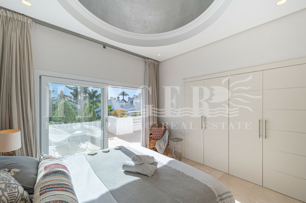 Penthouse The Golden Mile Málaga - image 22