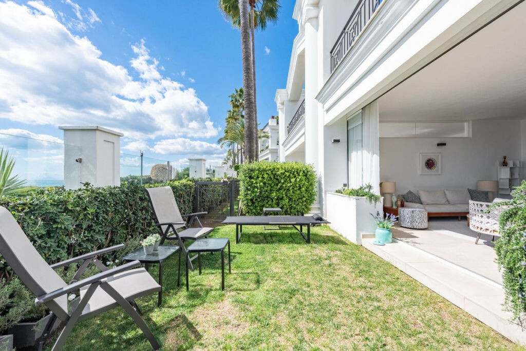 Ground Floor Apartment Estepona Málaga - image 22