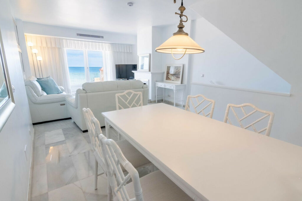 Townhouse Estepona Málaga - image 22