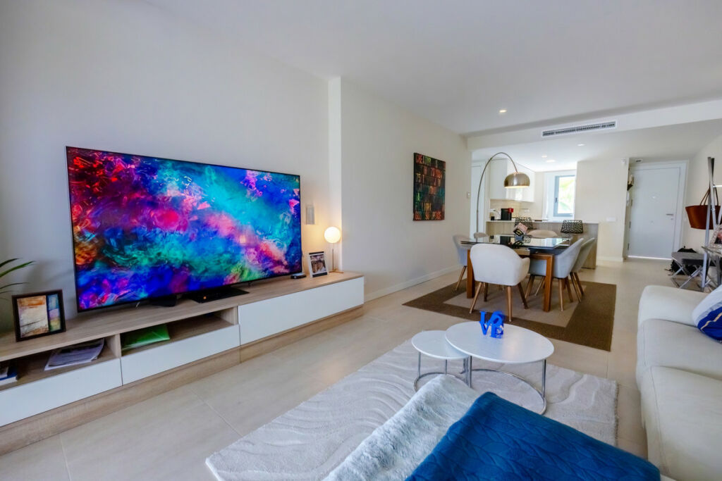 Middle Floor Apartment Estepona Málaga - image 21