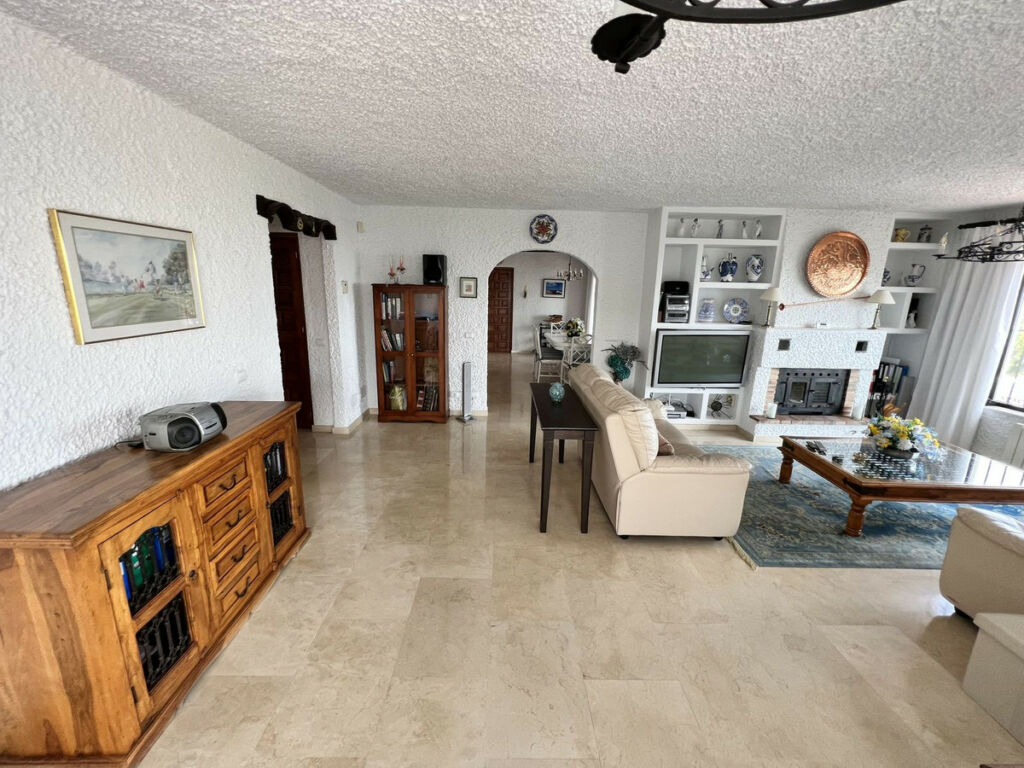 Detached Villa Mijas Málaga - image 13