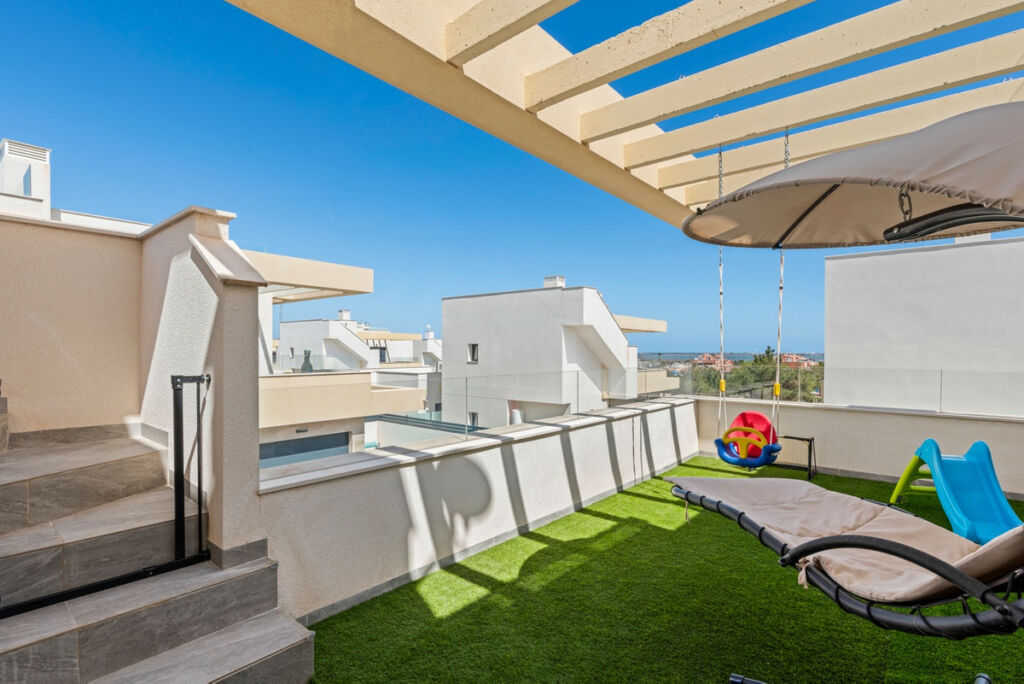 Detached Villa Los Montesinos Alicante - image 21