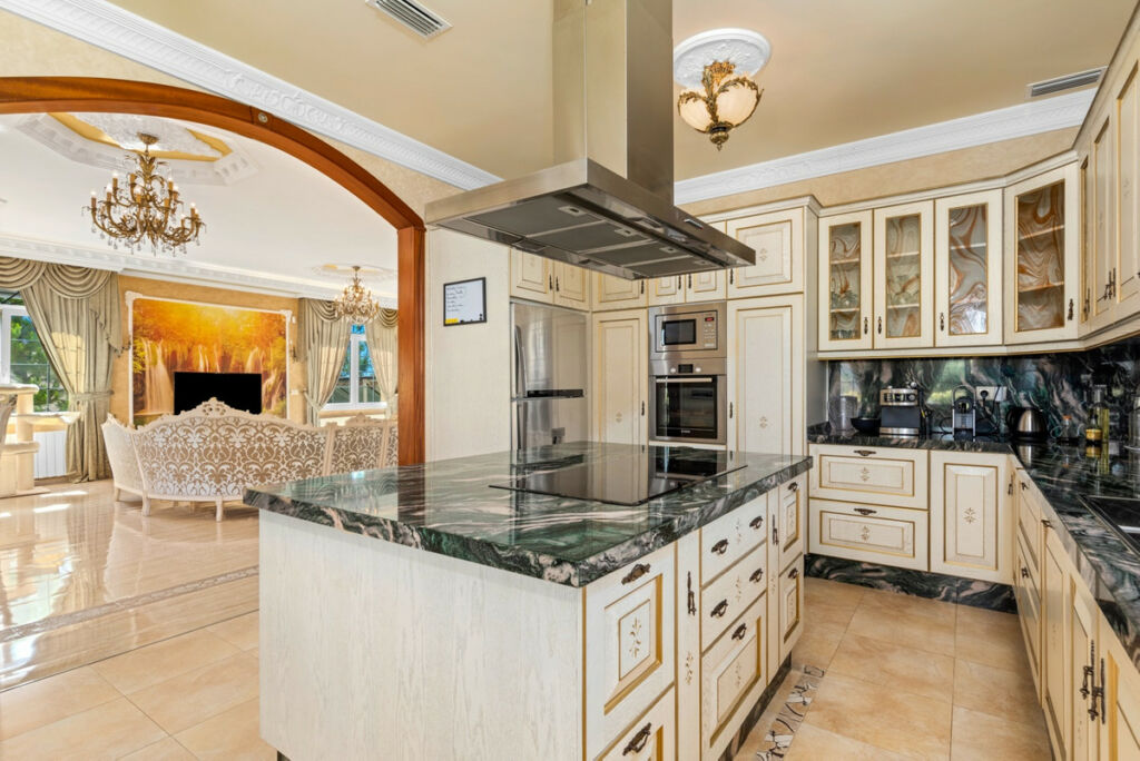 Detached Villa Playa Flamenca Alicante - image 22