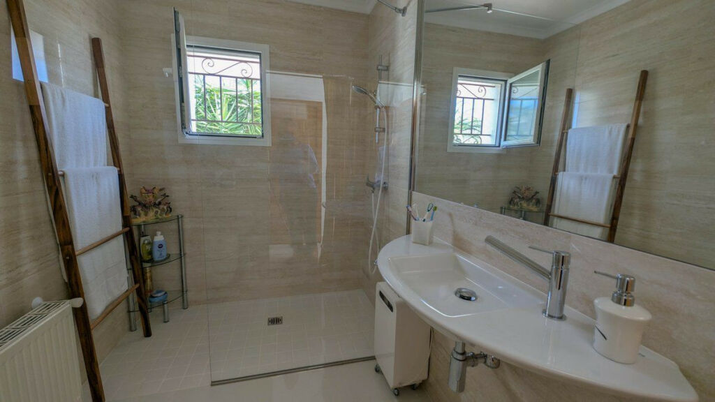 Detached Villa Calpe Alicante - image 21