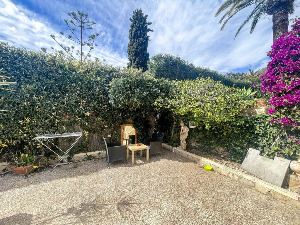 Detached Villa Calpe Alicante - image 25