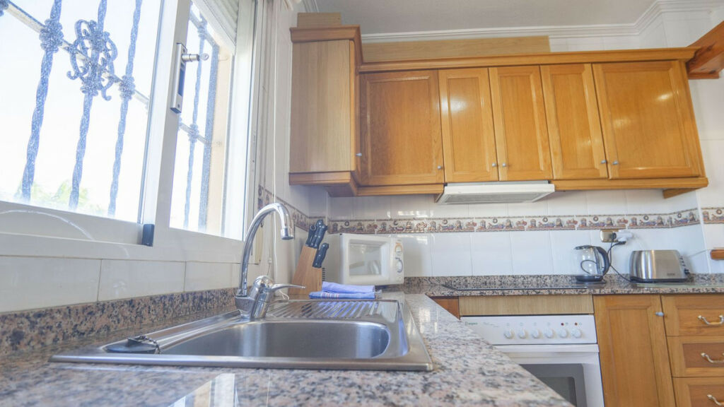 Detached Villa Villamartin Alicante - image 22