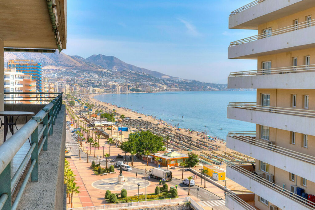 Penthouse Fuengirola Málaga - image 23