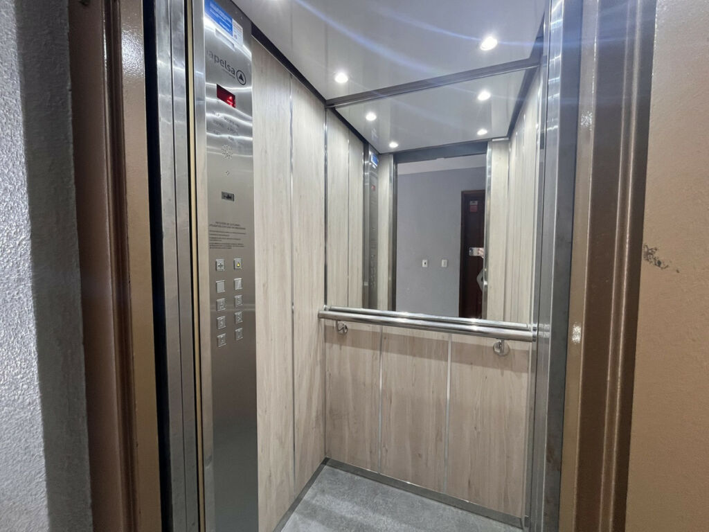 Middle Floor Apartment Torrevieja Alicante - image 23