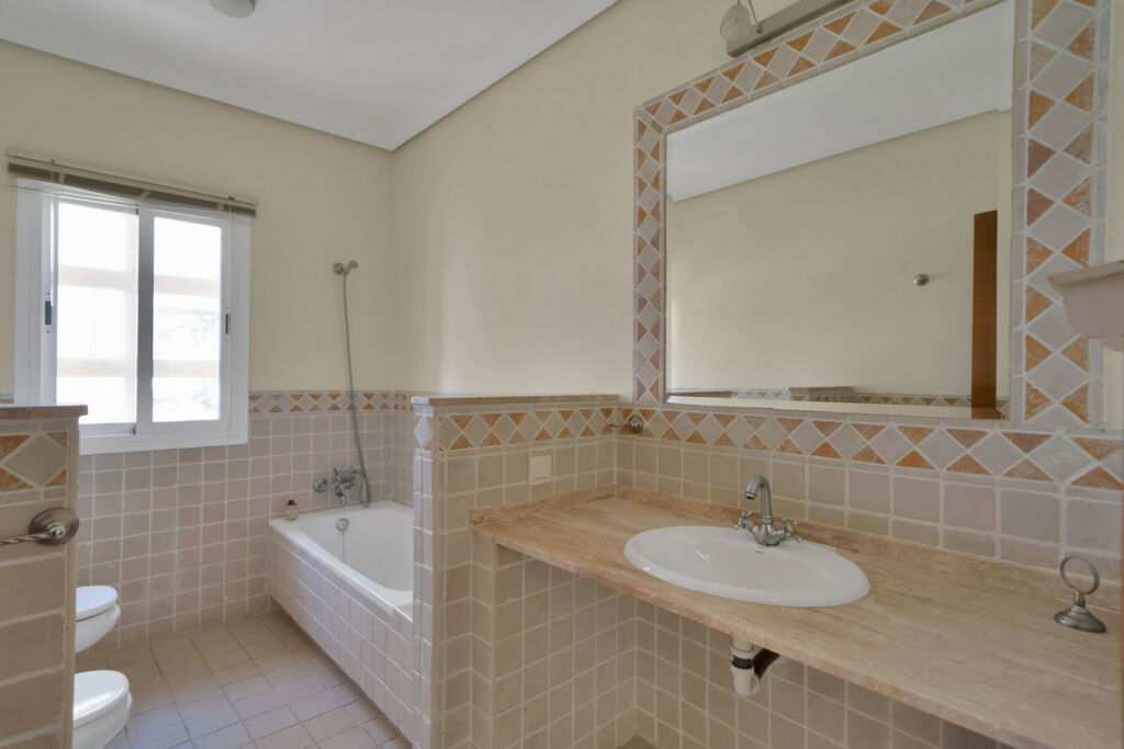 Detached Villa Hacienda Las Chapas Málaga - image 23