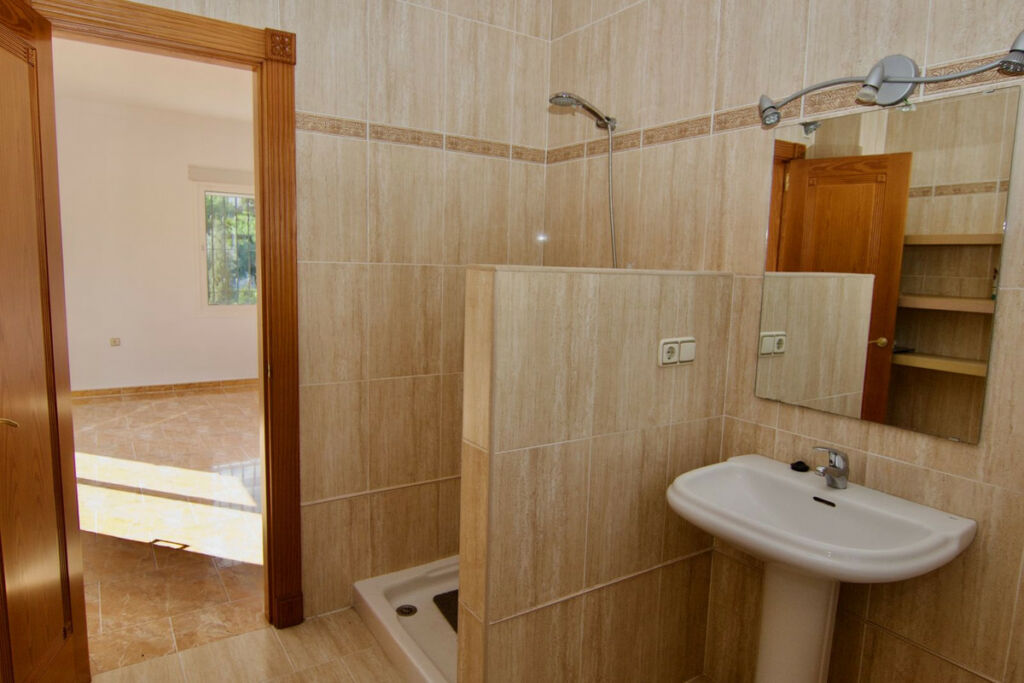 Detached Villa Alhaurín de la Torre Málaga - image 23
