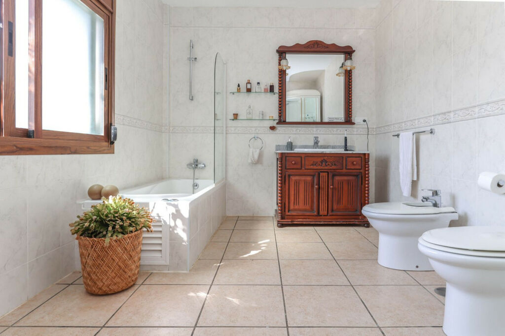 Detached Villa Alozaina Málaga - image 24