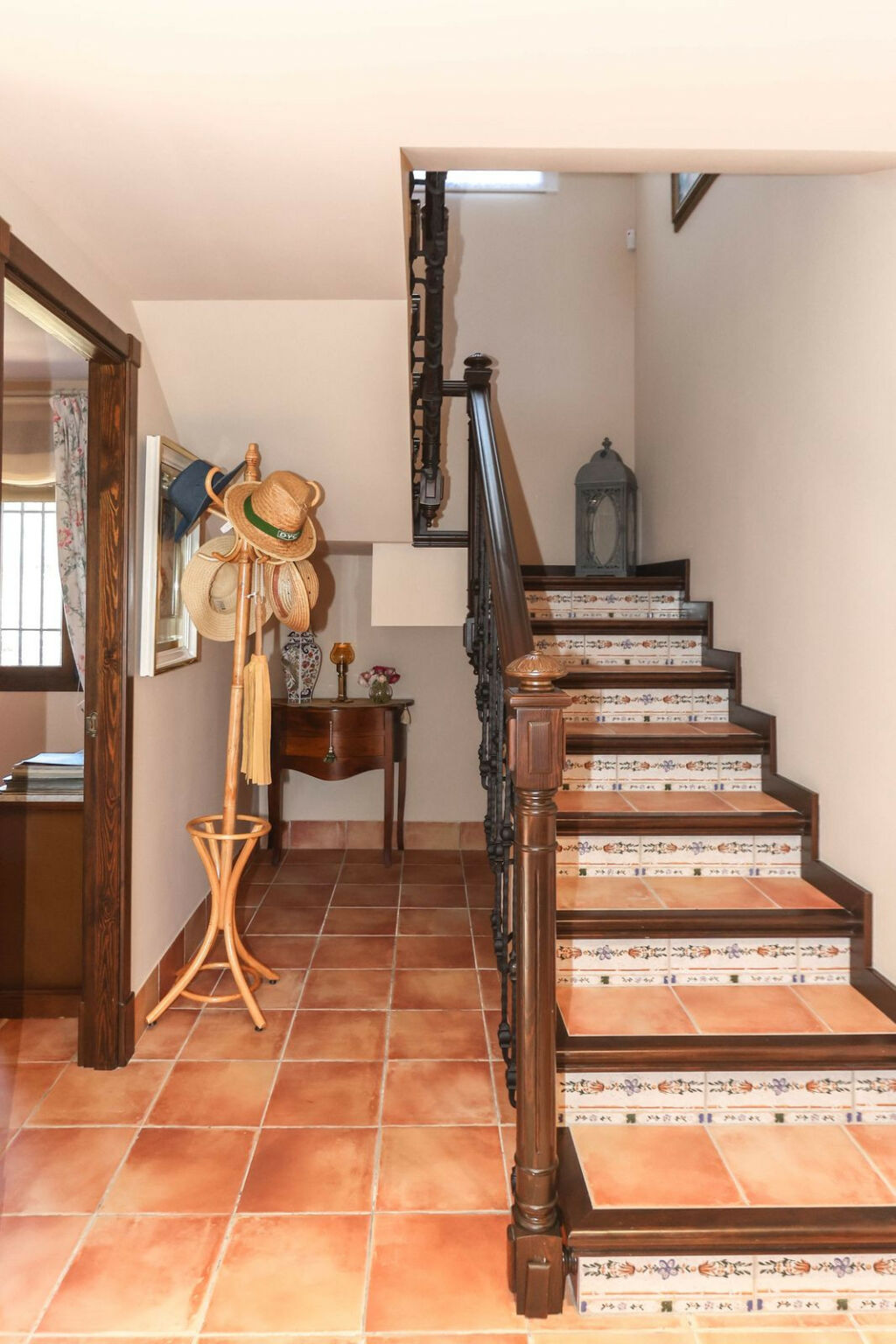 Detached Villa Guaro Málaga - image 23