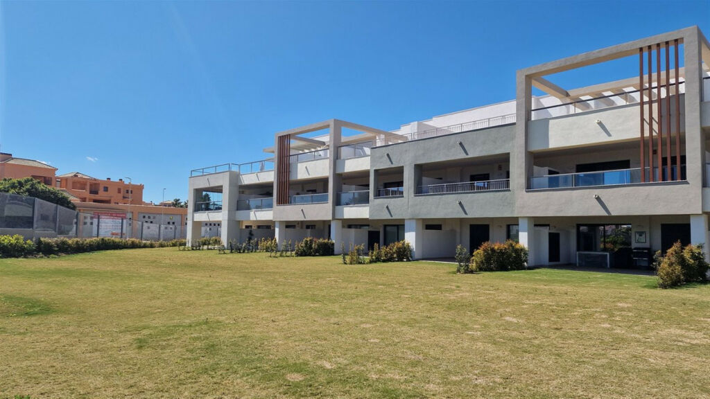 Ground Floor Apartment Casares Playa Málaga - image 23