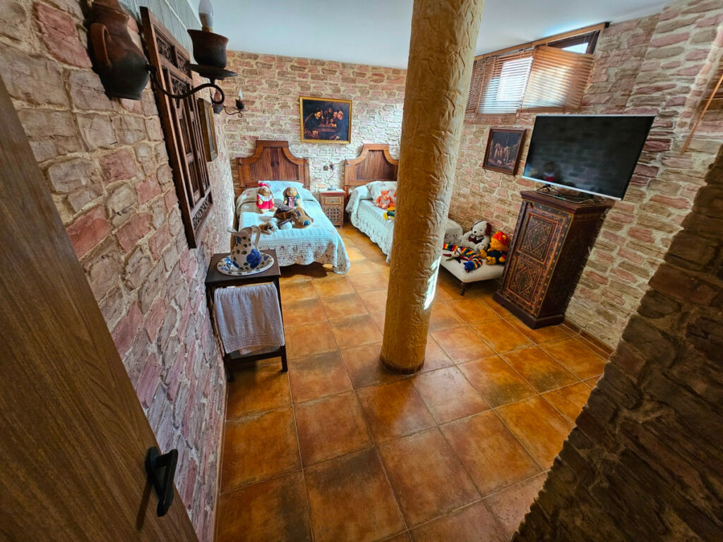 Detached Villa Daya Nueva Alicante - image 23