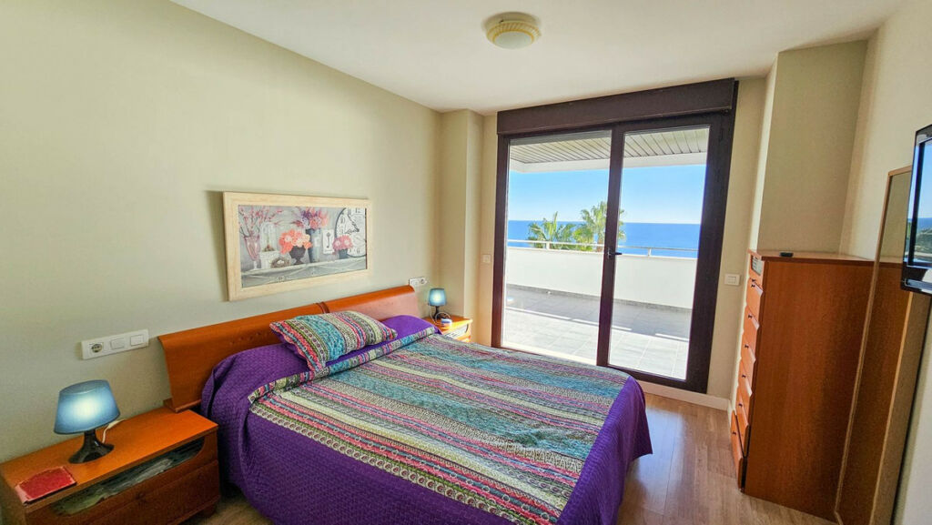Middle Floor Apartment Casares Playa Málaga - image 23