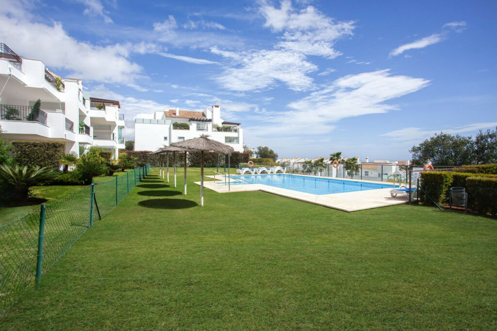Ground Floor Apartment La Mairena Málaga - image 22
