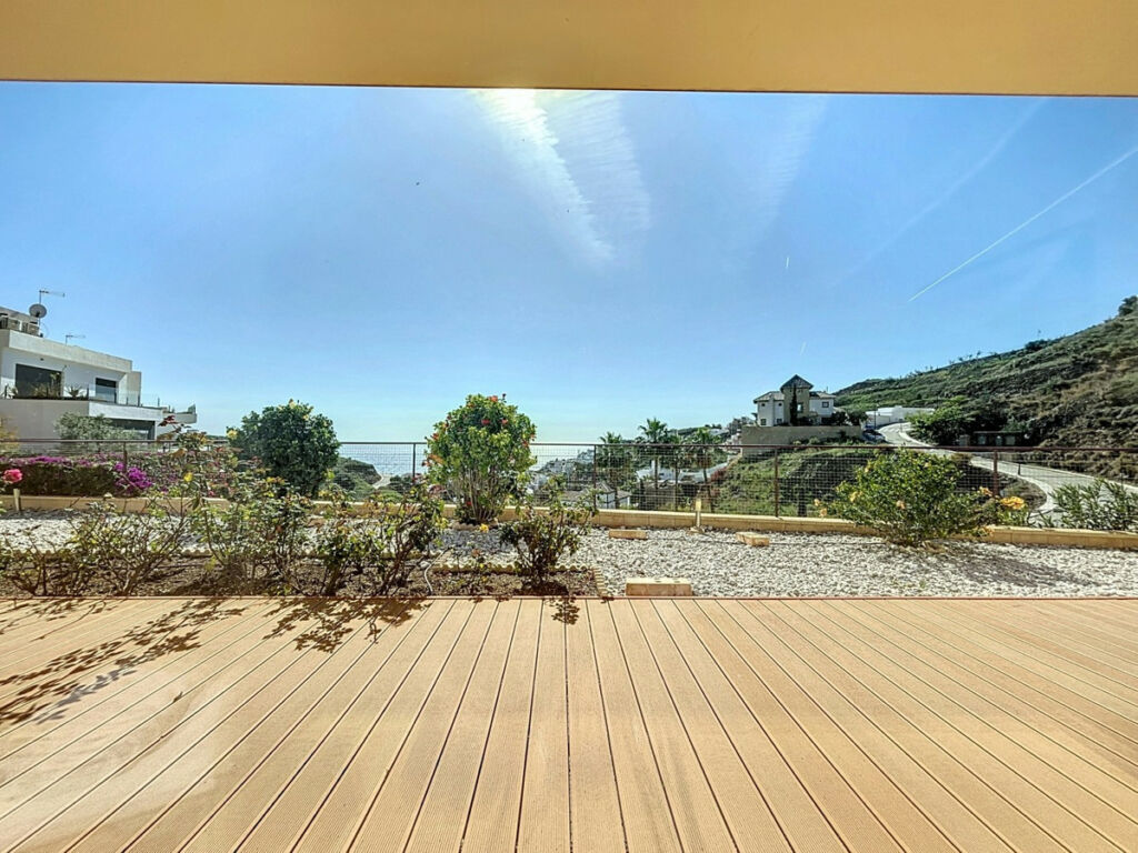 Detached Villa Torrox Málaga - image 24