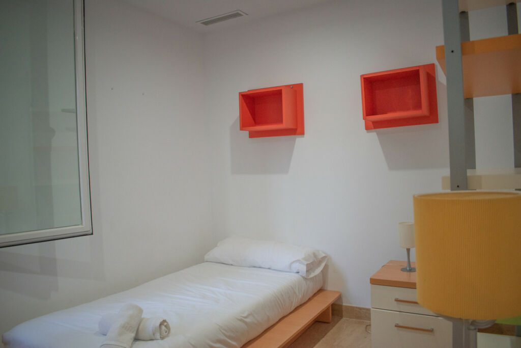 Ground Floor Apartment Río Real Málaga - image 24