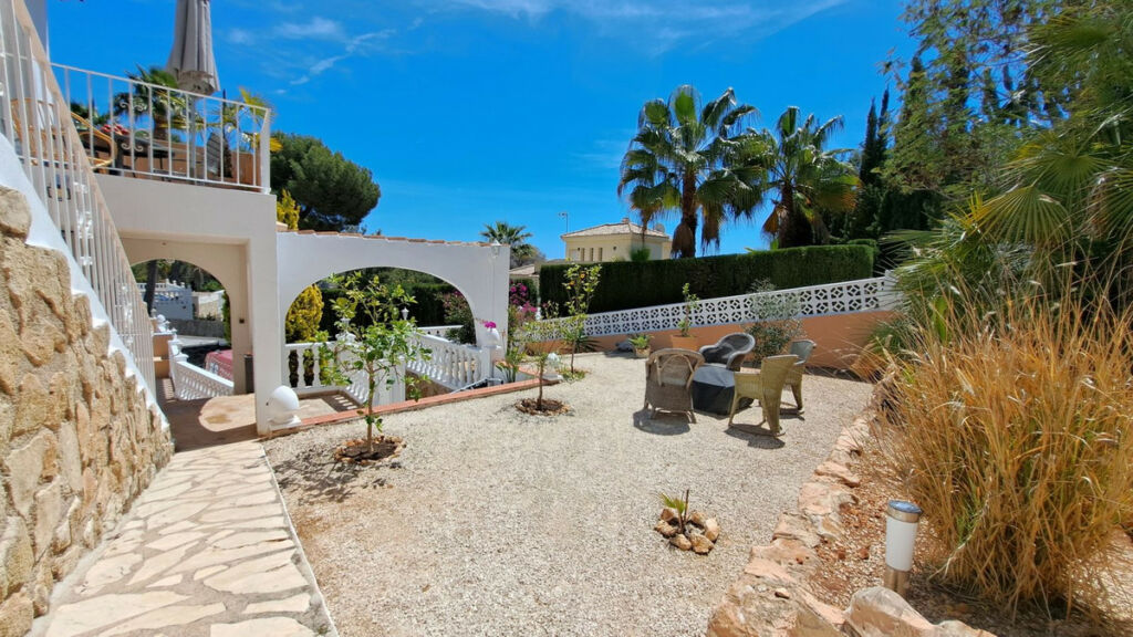 Detached Villa Teulada Alicante - image 23
