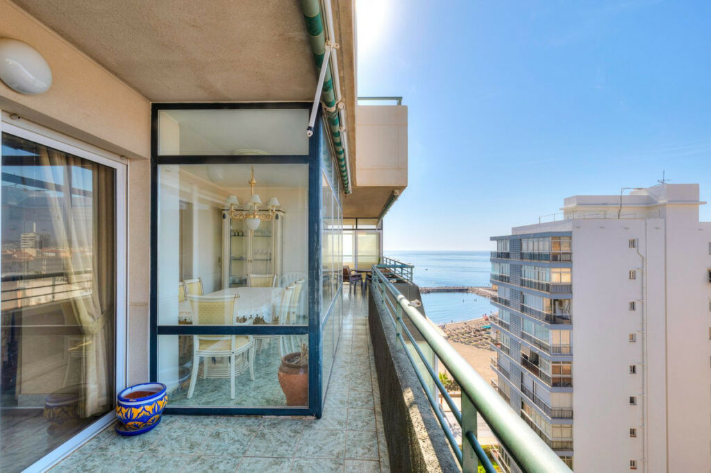 Penthouse Fuengirola Málaga - image 24