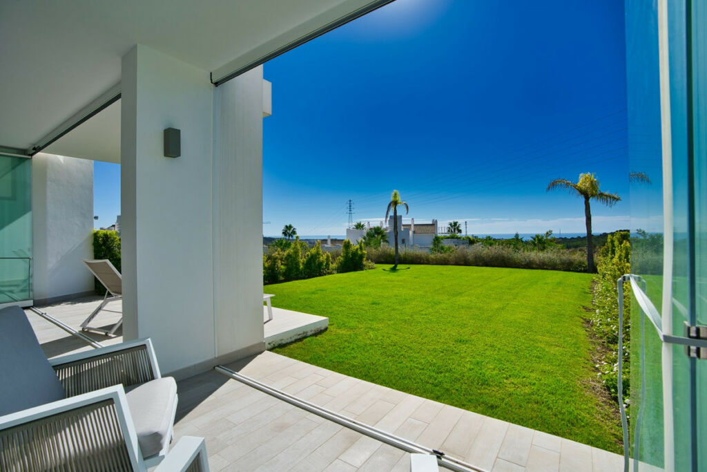 Ground Floor Apartment Estepona Málaga - image 24