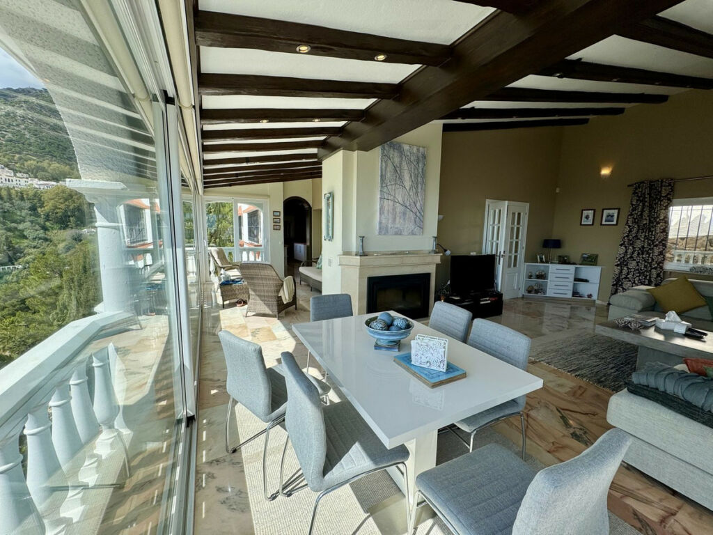 Detached Villa Mijas Málaga - image 24