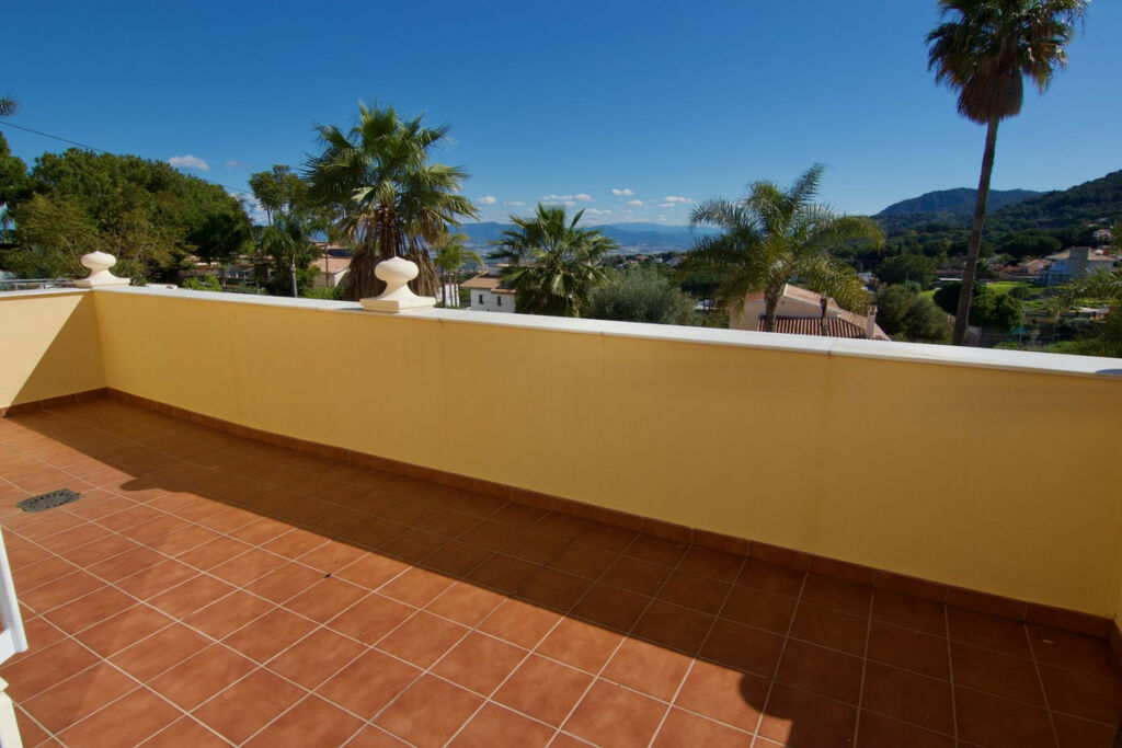Detached Villa Alhaurín de la Torre Málaga - image 24