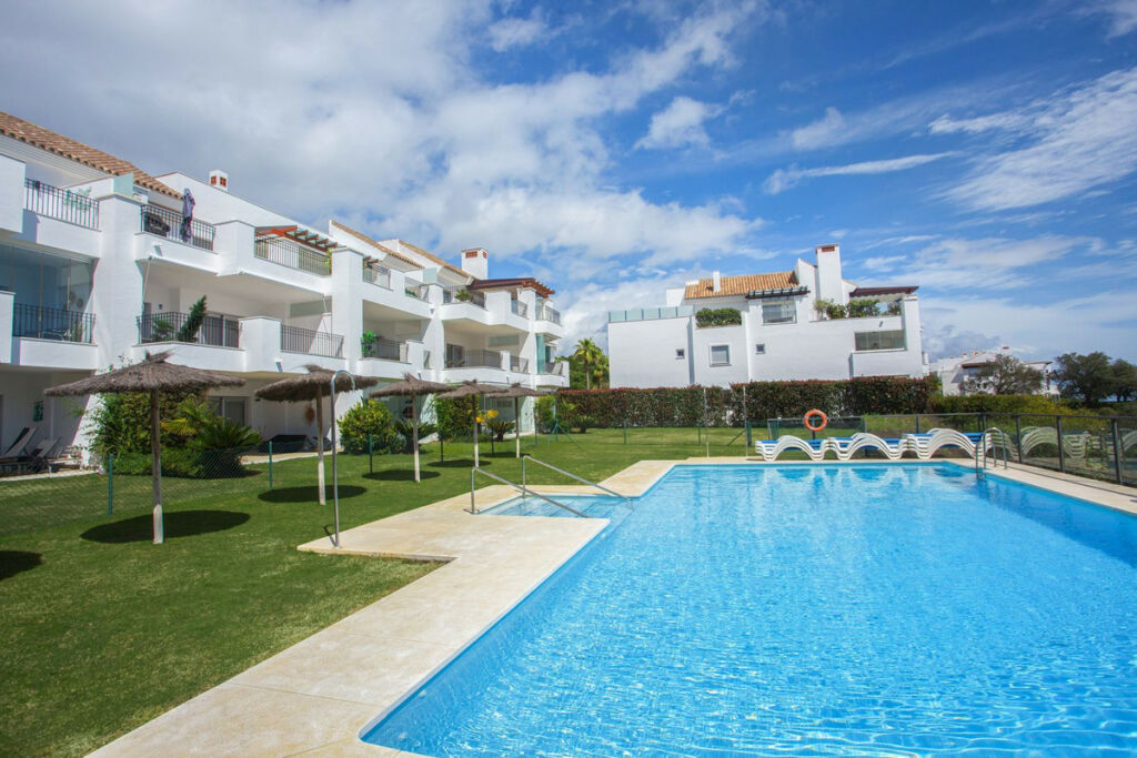 Ground Floor Apartment La Mairena Málaga - image 23