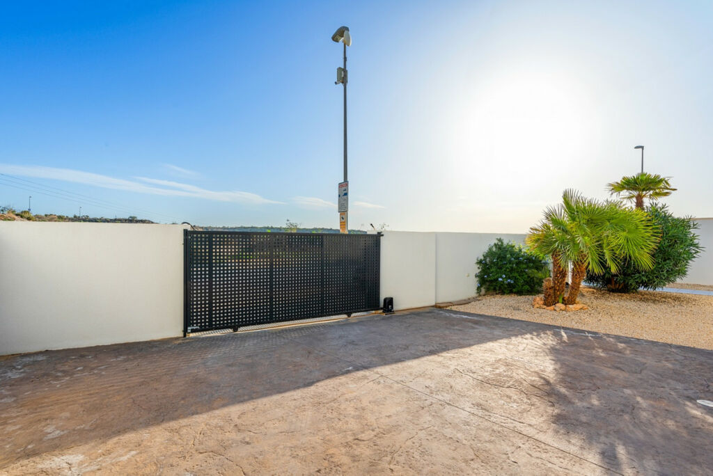 Detached Villa Benijofar Alicante - image 24