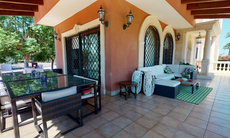 Detached Villa Elche Alicante - image 33