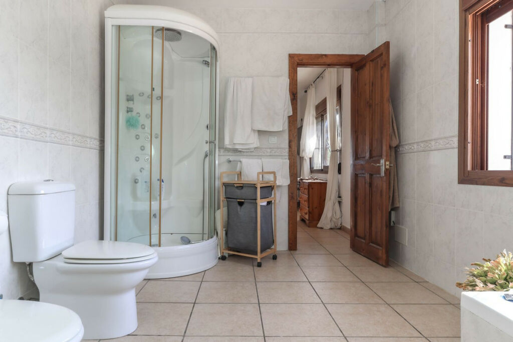 Detached Villa Alozaina Málaga - image 25