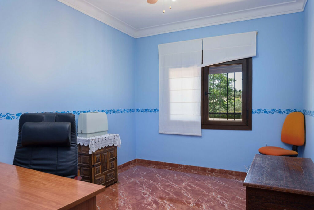 Detached Villa Antequera Málaga - image 24