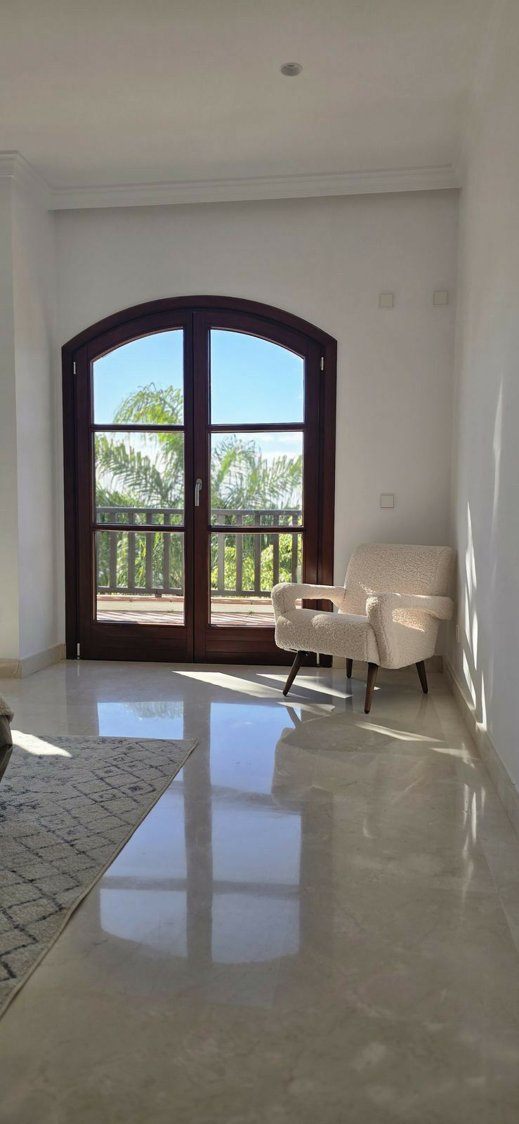 Detached Villa The Golden Mile Málaga - image 24