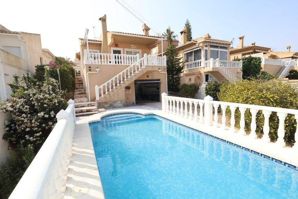 Detached Villa Los Balcones Alicante - image 24