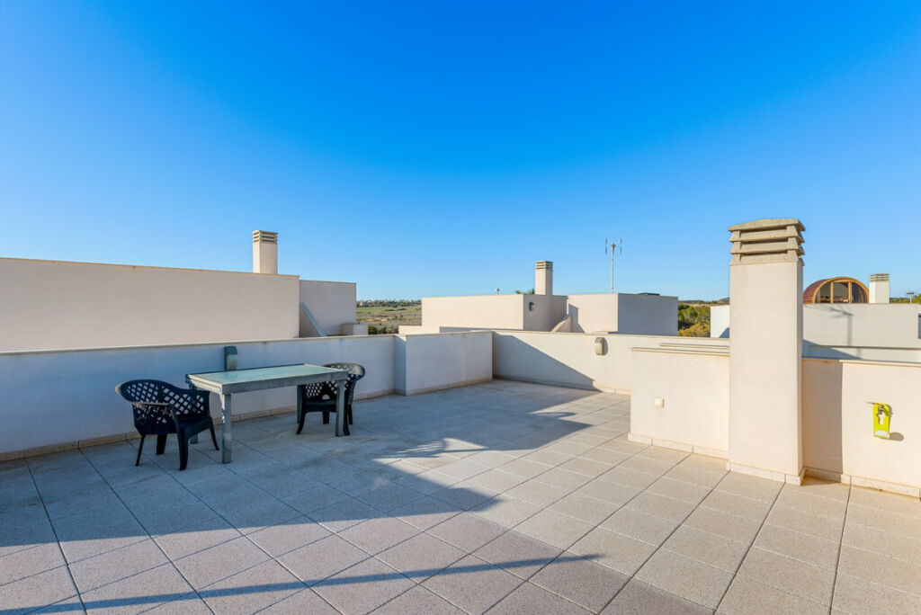 Detached Villa Villamartin Alicante - image 24