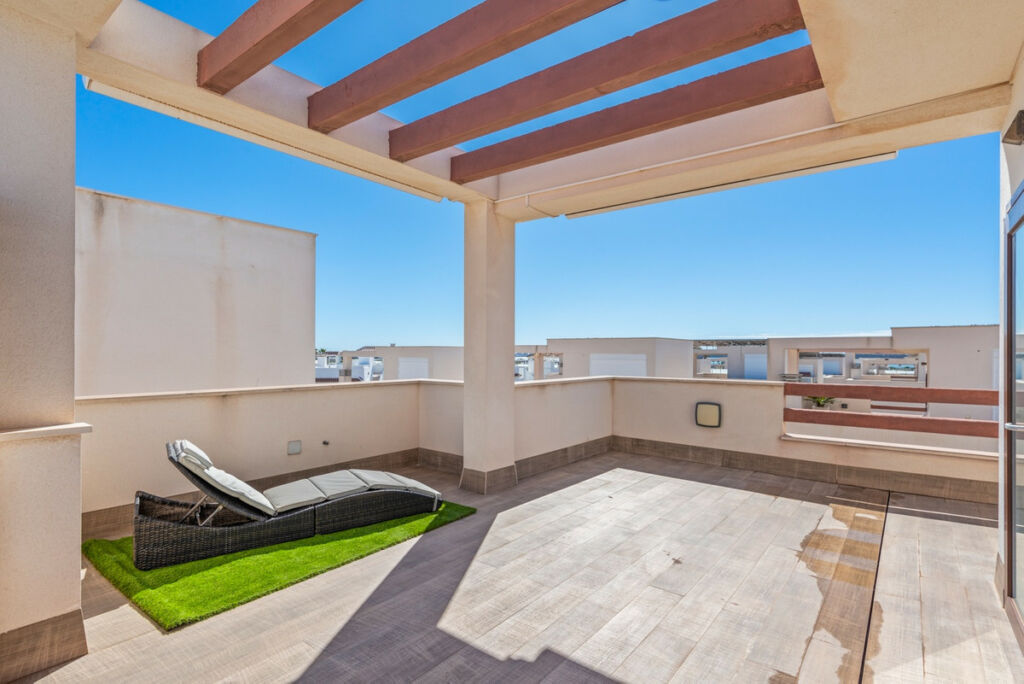 Detached Villa Ciudad Quesada Alicante - image 25
