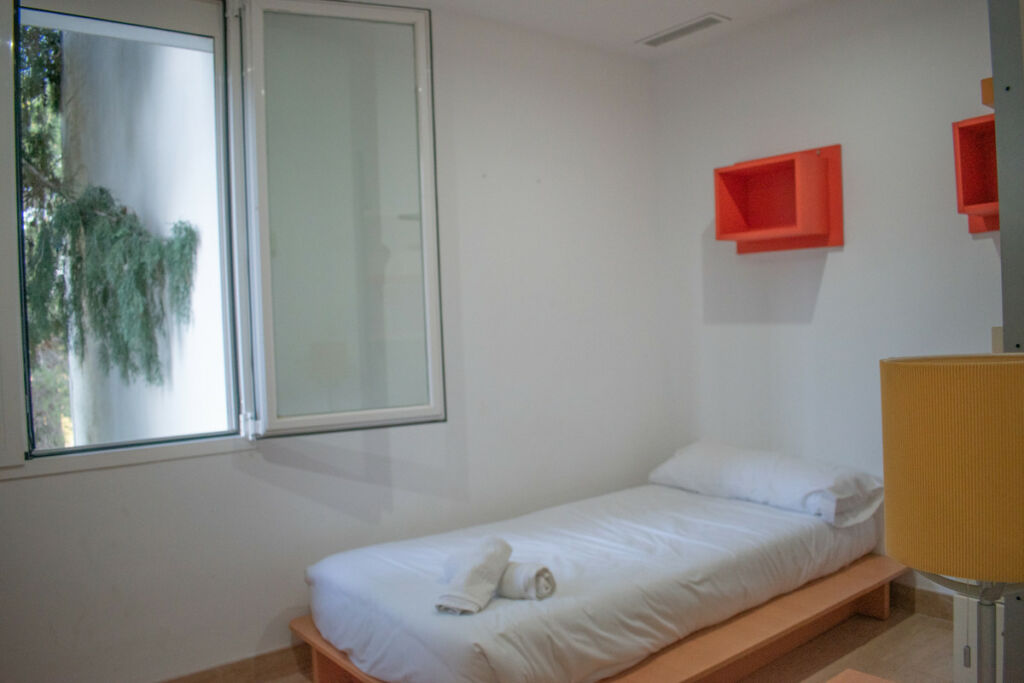 Ground Floor Apartment Río Real Málaga - image 25