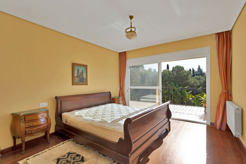 Detached Villa Hacienda Las Chapas Málaga - image 25