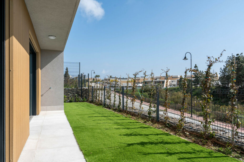 Townhouse El Chaparral Málaga - image 27