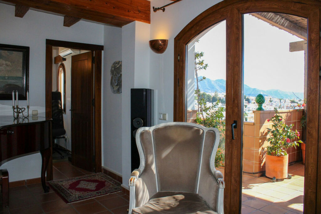 Penthouse Nerja Málaga - image 26