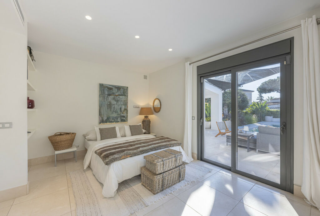 Detached Villa Marbesa Málaga - image 26