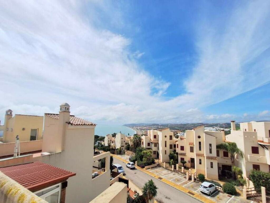 Penthouse Duplex Casares Málaga - image 26